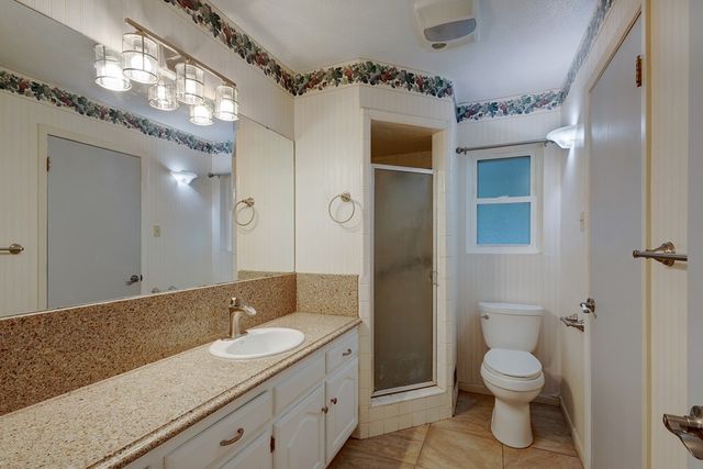 109 Briarwood Lane, Kerrville, TX 78028
