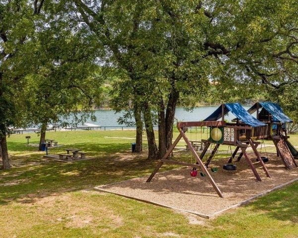 1765 Beacon Lake Drive, Bluff Dale, TX 76433