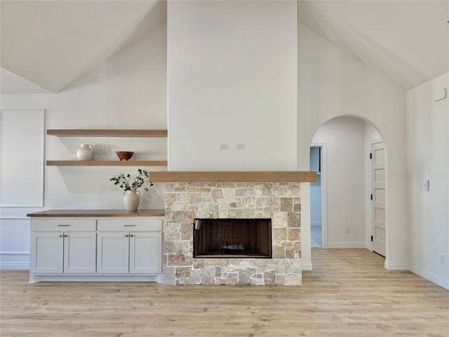 1765 Beacon Lake Drive, Bluff Dale, TX 76433