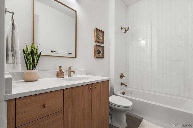 1240 N ZENOBIA Street 10, Denver, CO 80204