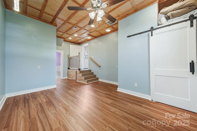 2048 Quiet Lane, Hickory, NC 28602