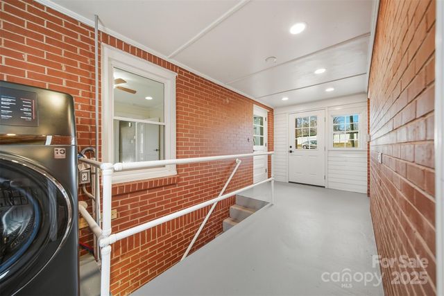 2048 Quiet Lane, Hickory, NC 28602