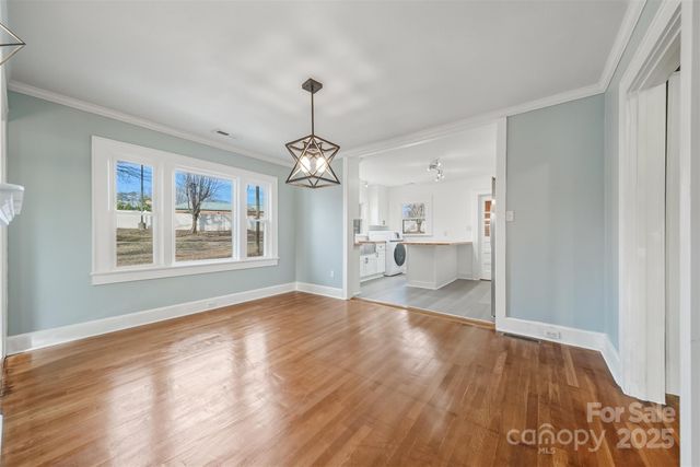 2048 Quiet Lane, Hickory, NC 28602