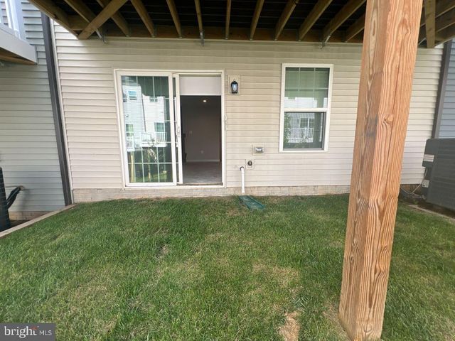 310 SCHAFFER DR, Frederick, MD 21702