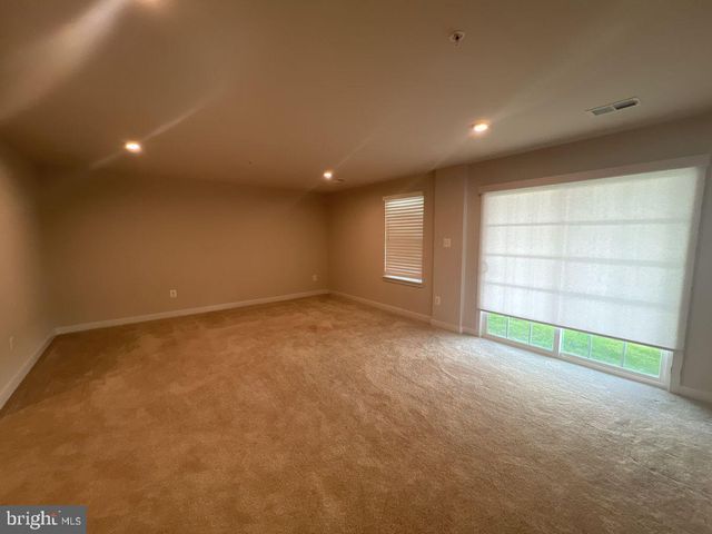 310 SCHAFFER DR, Frederick, MD 21702