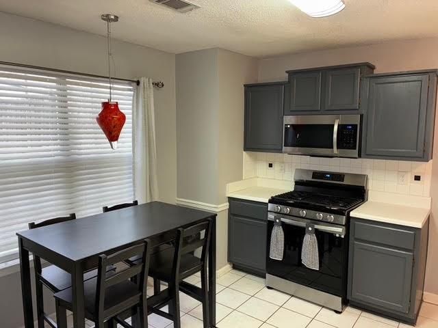 139 Summer Crest SW Place, Marietta, GA 30060