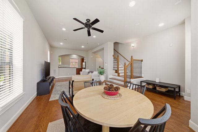 2110 Shearn Street 16, Houston, TX 77007