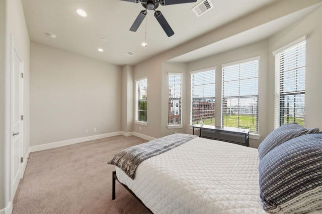 2110 Shearn Street 16, Houston, TX 77007