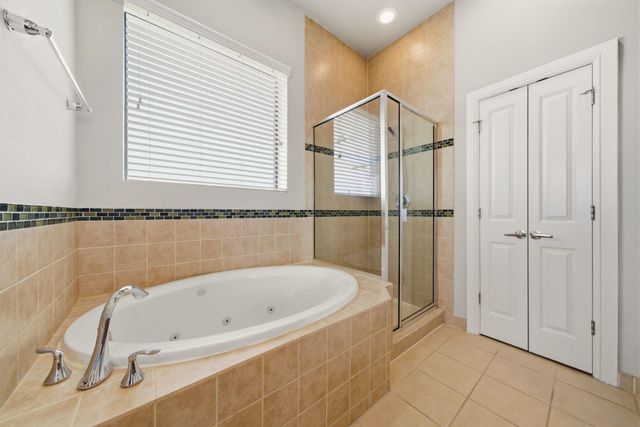 2110 Shearn Street 16, Houston, TX 77007