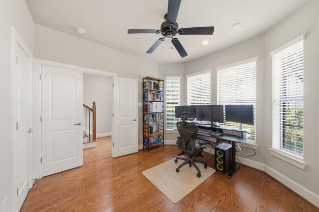 2110 Shearn Street 16, Houston, TX 77007
