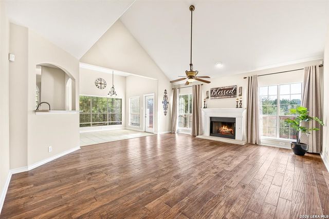 18447 Rogers Pike, San Antonio, TX 78258