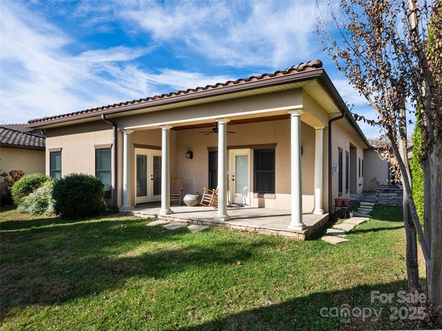 10 Pacifico Drive, Asheville, NC 28806