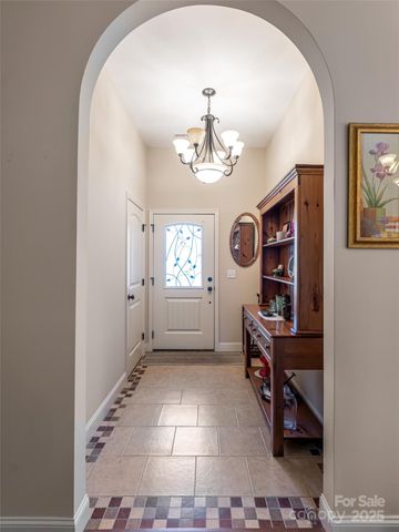 10 Pacifico Drive, Asheville, NC 28806