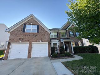 7925 Woodmere Drive, Harrisburg, NC 28075