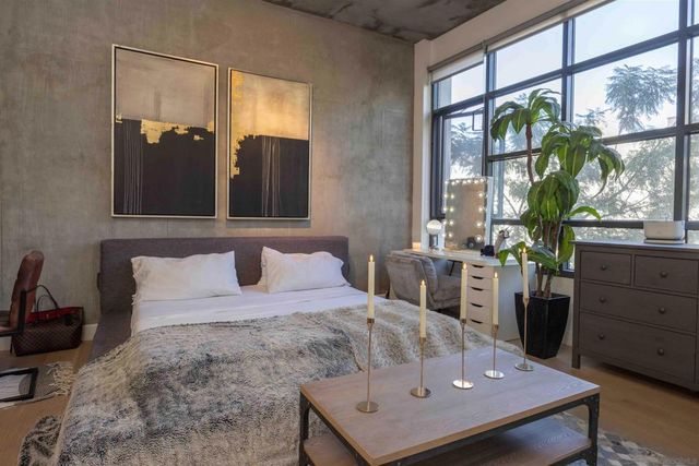 1050 Island Ave. 404, San Diego, CA 92101