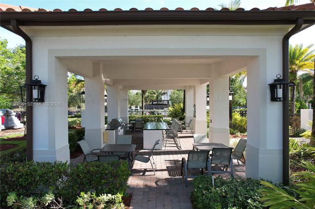 15404 SW 175th St, Miami, FL 33187