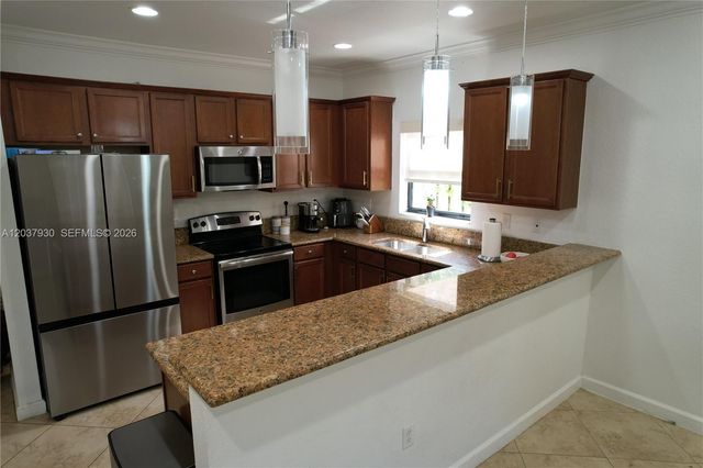 15404 SW 175th St, Miami, FL 33187