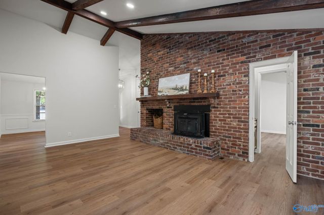 7901 Mcintosh Circle SE, Huntsville, AL 35802