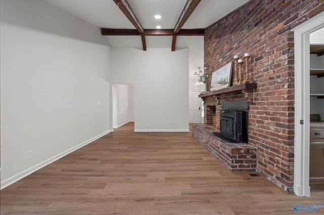 7901 Mcintosh Circle SE, Huntsville, AL 35802