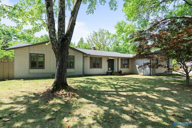 7901 Mcintosh Circle SE, Huntsville, AL 35802