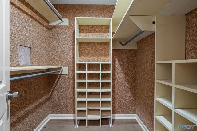 7901 Mcintosh Circle SE, Huntsville, AL 35802