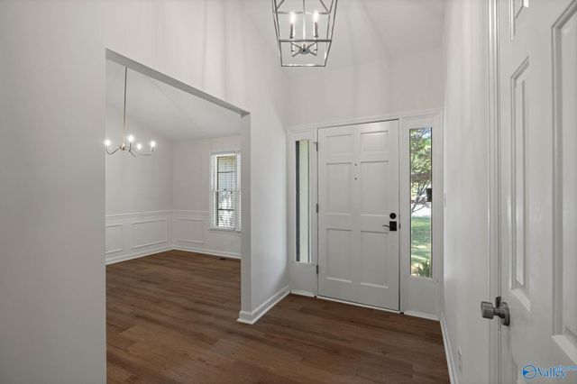 7901 Mcintosh Circle SE, Huntsville, AL 35802