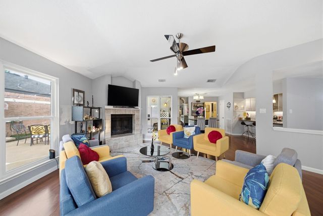 7346 Camino Verde Drive, Houston, TX 77083