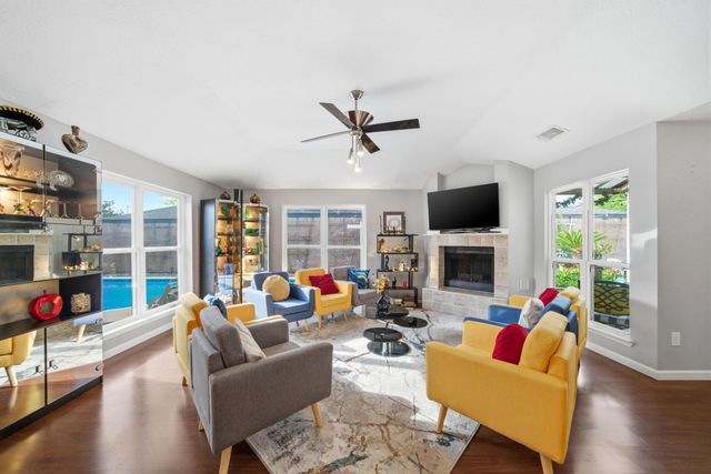 7346 Camino Verde Drive, Houston, TX 77083