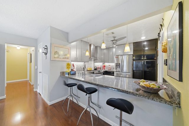 7346 Camino Verde Drive, Houston, TX 77083