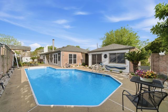 7346 Camino Verde Drive, Houston, TX 77083