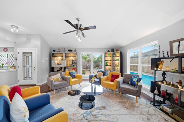 7346 Camino Verde Drive, Houston, TX 77083