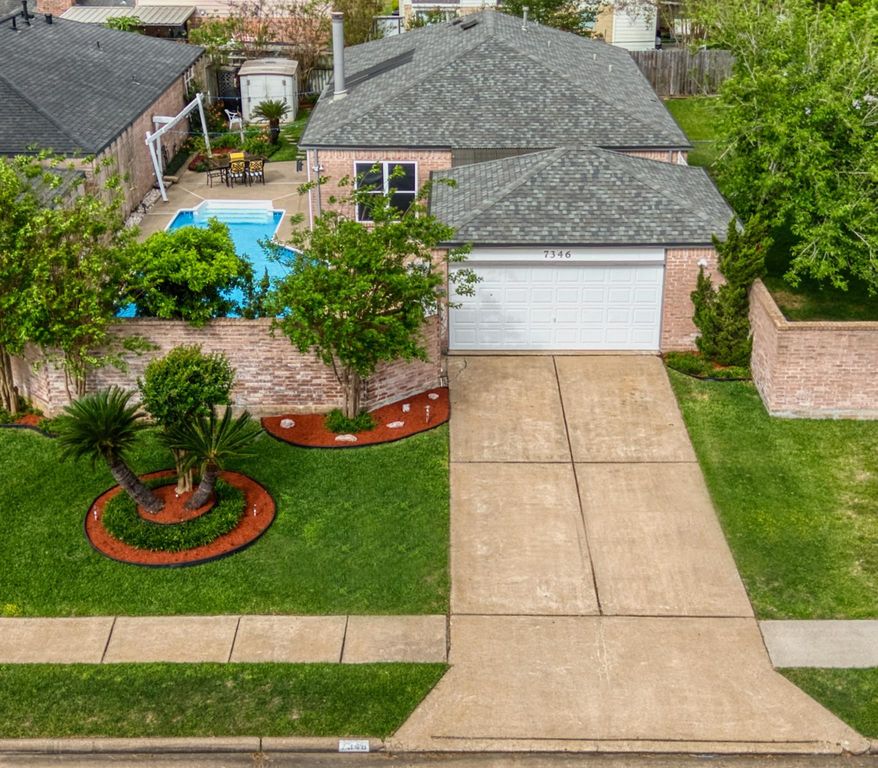 7346 Camino Verde Drive, Houston, TX 77083