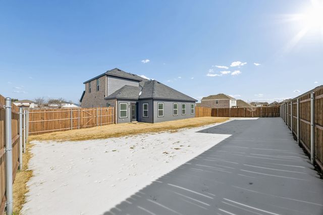 2900 Woodbrook Drive, Sherman, TX 75092