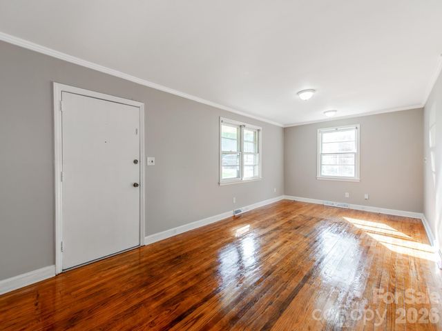 814 Wilbrown Circle, Charlotte, NC 28217
