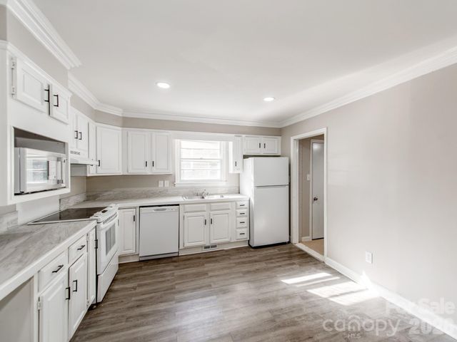 814 Wilbrown Circle, Charlotte, NC 28217