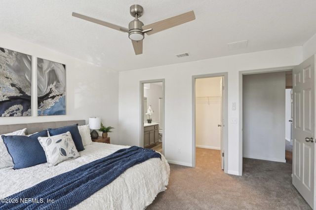 4795 PLAYPEN Drive, Jacksonville, FL 32210