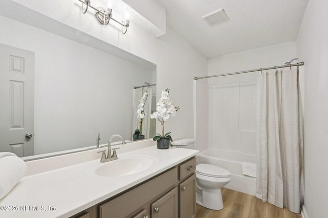 4795 PLAYPEN Drive, Jacksonville, FL 32210