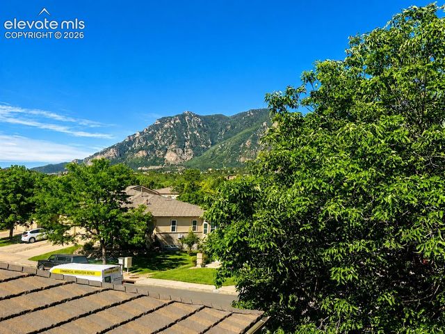 4475 Songglen Circle, Colorado Springs, CO 80906