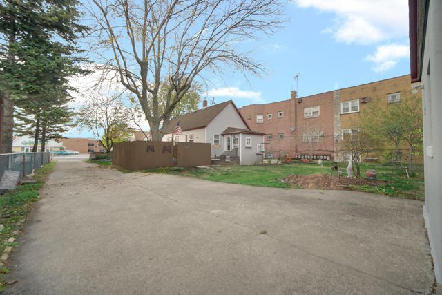 4855 Indianapolis Boulevard, East Chicago, IN 46312