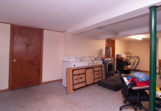 30 Adeline Avenue, Bristol, CT 06010