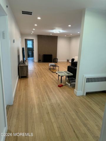 2025 Lesser Parkway, Oakhurst, NJ 07755