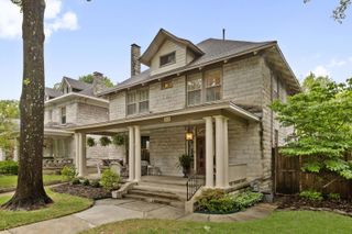 1620 CARR AVE, Memphis, TN 38104
