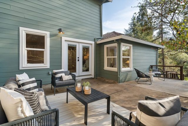 6308 6308 Heather Ridge, Oakland, CA 94611