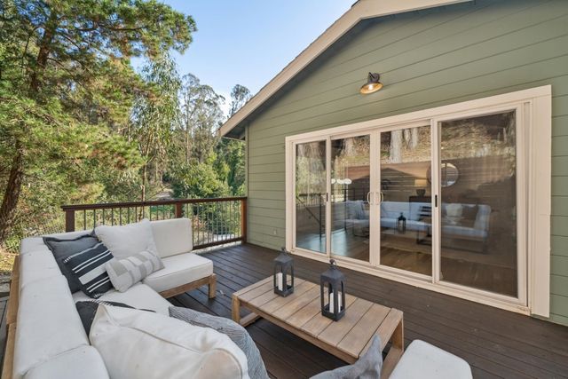 6308 6308 Heather Ridge, Oakland, CA 94611