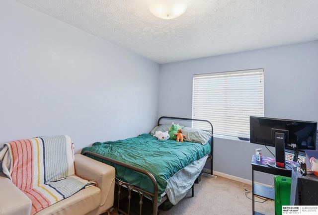 11710 S 209th Avenue, Gretna, NE 68028