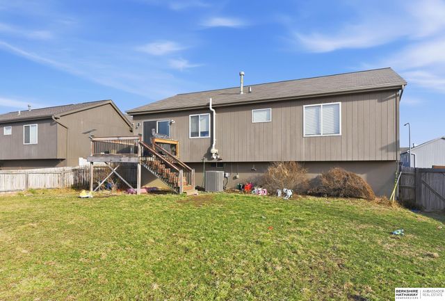 11710 S 209th Avenue, Gretna, NE 68028