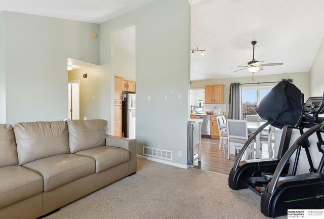 11710 S 209th Avenue, Gretna, NE 68028