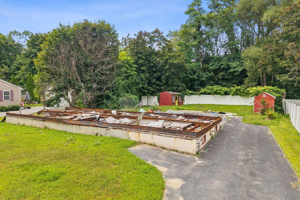 22 Cleveland Street, Saco, ME 04072 — photo 2