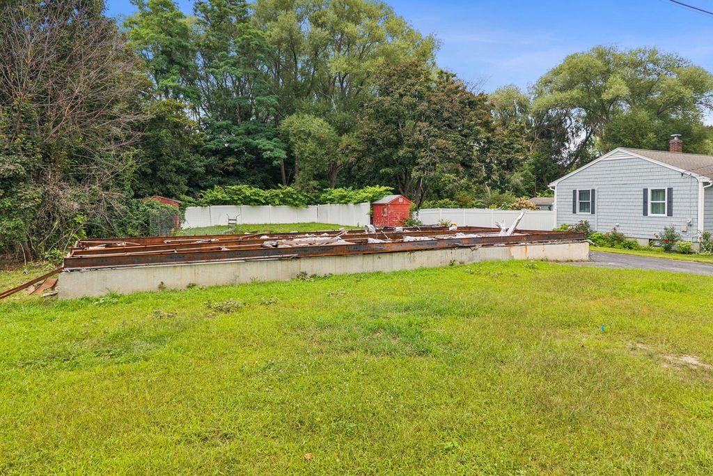 22 Cleveland Street, Saco, ME 04072 — photo 3