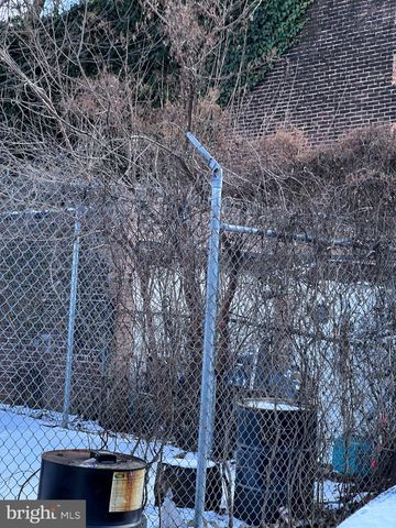 1553 N PEACH ST, Philadelphia, PA 19131